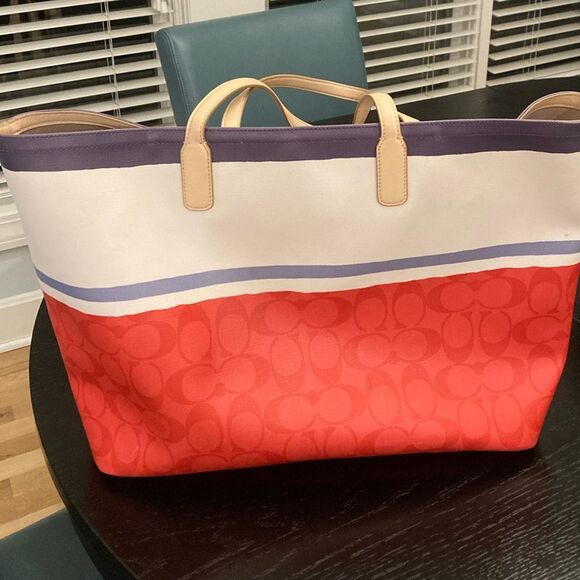 Coach Monogram Red White Striped Canvas Lightweight Top Handle Tote Weekend Bag - Picture 2 of 10